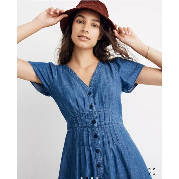Madewell Midi Shirt Dress 6 Chambray Denim Pleated Cottage Blue Button Western - Picture 3 of 16
